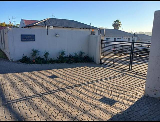 2 BEDROOM PROPERTY TO RENT IN FERNDALE